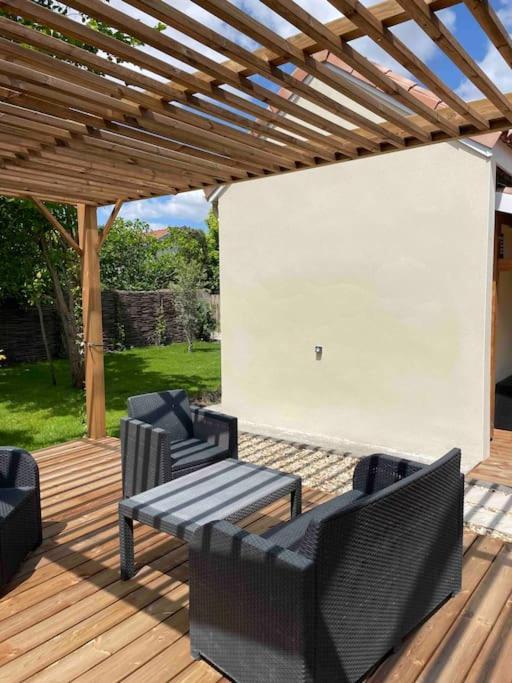 Petite Maison Avec Jardin Au Calme فلوراك المظهر الخارجي الصورة