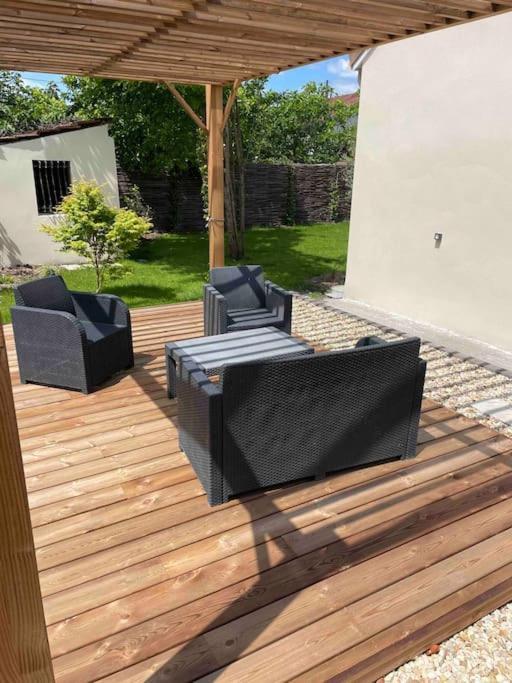 Petite Maison Avec Jardin Au Calme فلوراك المظهر الخارجي الصورة
